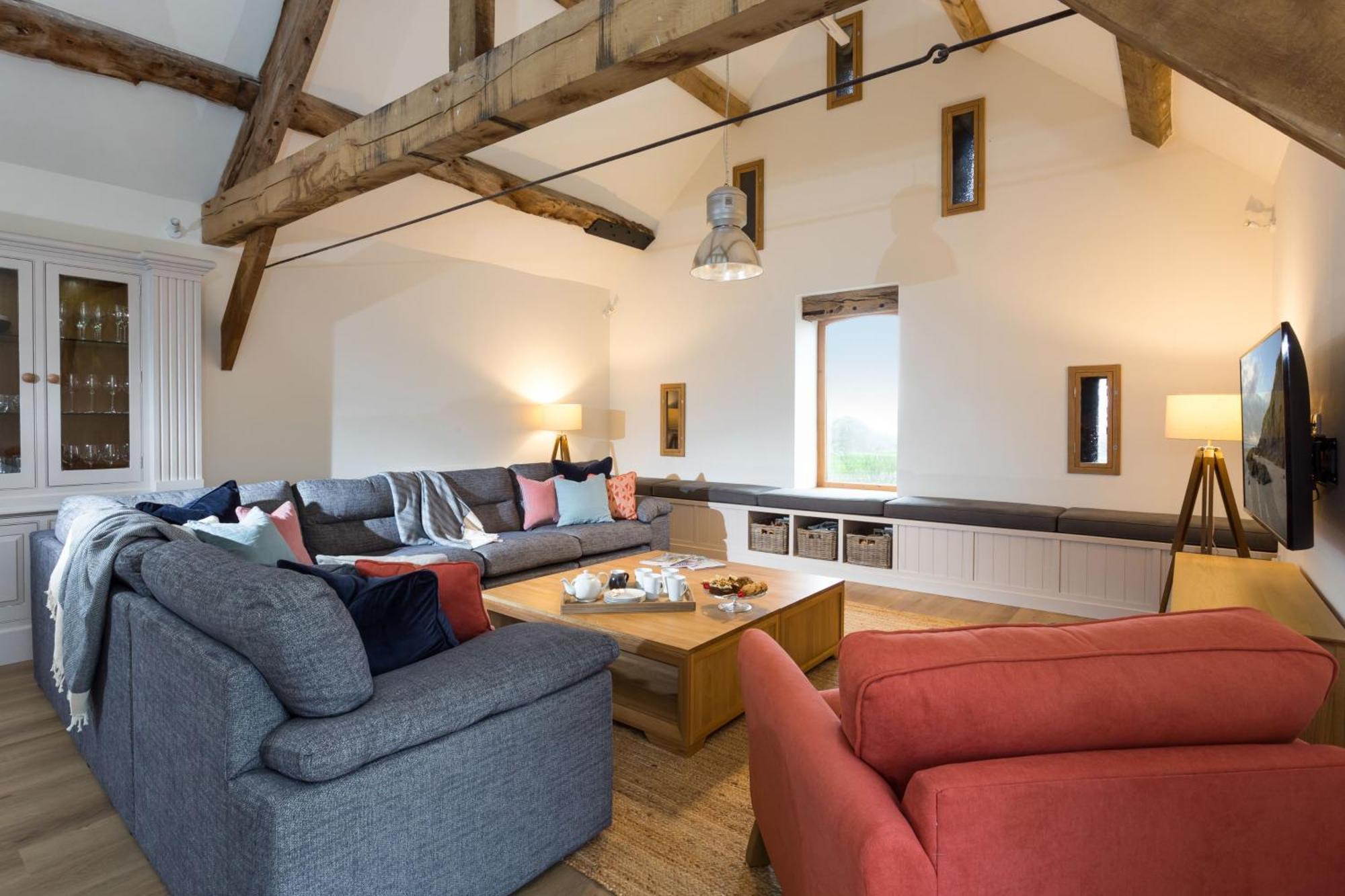 The Barn At Plas Ashpool Sleeps 8 Llandyrnog Exterior photo